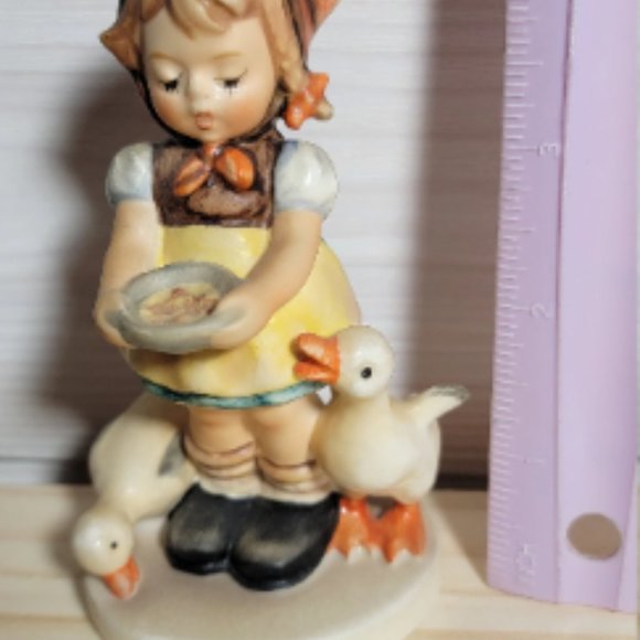 Hummel # 197 2/0 "Be Patient" 1948 - Picture 5 of 6